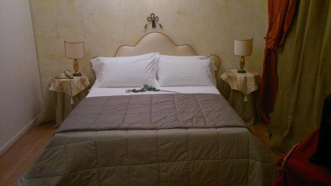 Hotel Casa Museo Palazzo Valenti Gonzaga Mantua Pokój zdjęcie